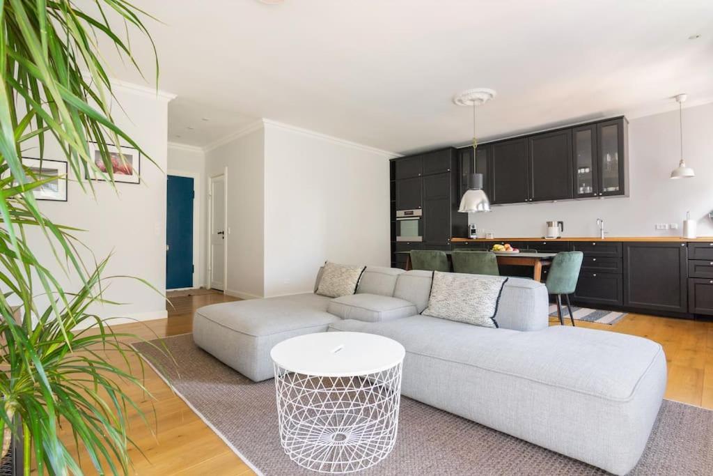Apartment Cozy In Christianshavn W Two Balconies. Kopenhagen
